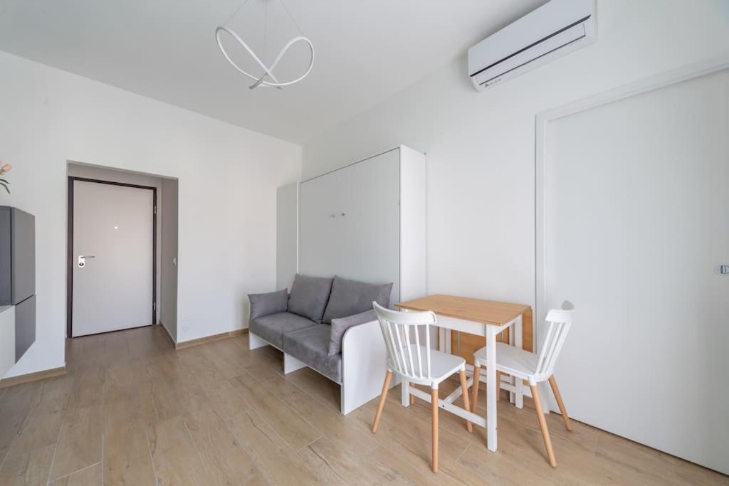 Appartement Luminoso Monolocale Zona Fondazione Prada Milan