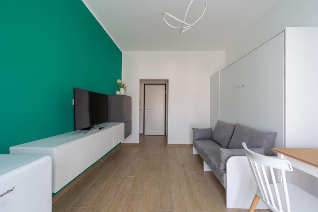 Luminoso Monolocale Zona Fondazione Prada Apartamento *